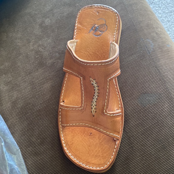 Men’s sandals